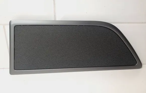 Side speaker trim/cover
