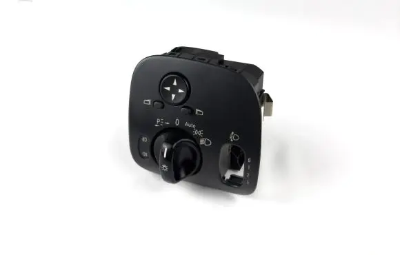 Mercedes-Benz C W203 Light switch a2035450604 24406574725
