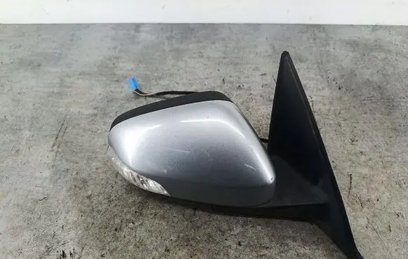 Volvo V50 Front door electric wing mirror 31218155
