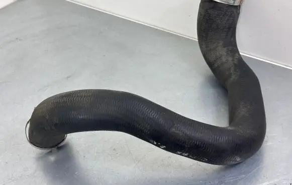 Ford C-MAX II Intercooler hose/pipe FV416F072AD