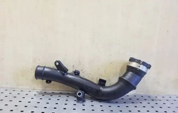 Volvo XC90 Intercooler hose/pipe 31370128