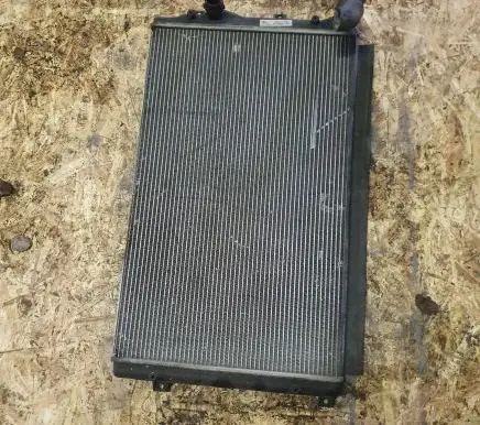 Volkswagen Jetta VI Coolant radiator 1K0121251AT