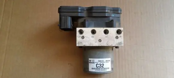 KIA Soul ABS Pump 589102K740 BE6003K503 K52GAD1B1121528