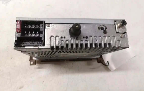 Peugeot 607 Radio/CD/DVD/GPS head unit 96539357GV PU1661B