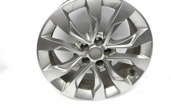 R16 alloy rim