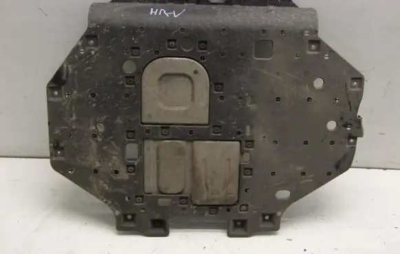 Honda HR-V Engine splash shield/under tray 74111T7W