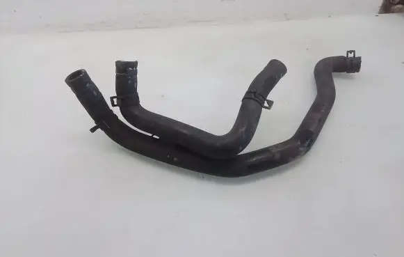 Volkswagen Golf IV Engine coolant pipe/hose