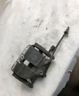 Volkswagen Tiguan Front brake caliper 5714b