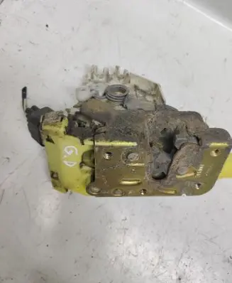 Ford Focus Rear door lock