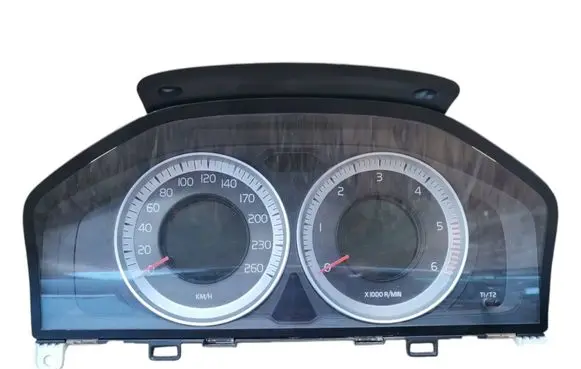 Volvo V70 Speedometer (instrument cluster) 31327582AA 69399870U 36000918