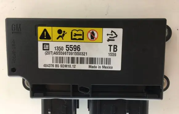 Opel Insignia A Airbag control unit/module 13505596 1350280412 091411