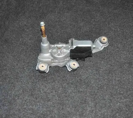 Lexus CT 200H Rear window wiper motor