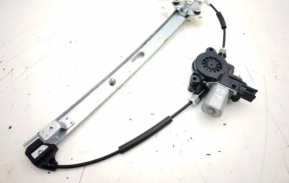 Mazda CX-5 II Front door window regulator with motor B45C5858X CM012810