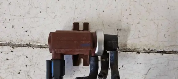 Peugeot 3008 I Turbo solenoid valve 70096803 091104 9652570180