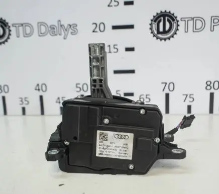 Audi A4 S4 B9 8W Gear shifter/selector 8W2713041J