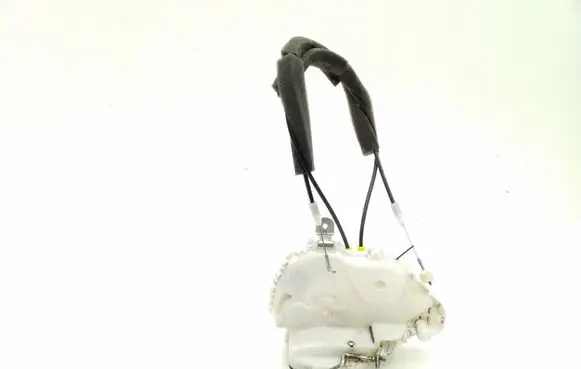 Honda CR-V Front door lock 72111SWAP1 72111SWA