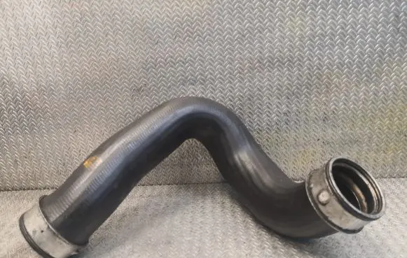 Mercedes-Benz E W210 Intercooler hose/pipe