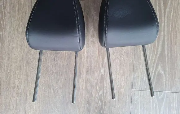 Opel Grandland X Front seat headrest DSV
