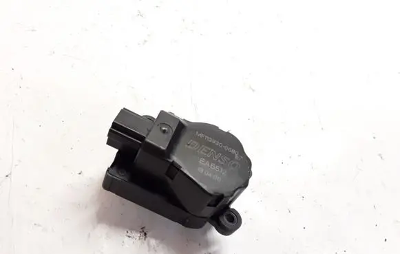 Land Rover Discovery 3 - LR3 Air flap motor/actuator MF1139300680 EAB512
