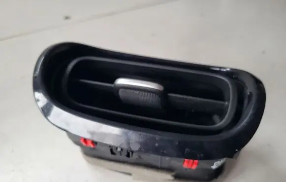 Toyota Yaris XP210 Dashboard side air vent grill/cover trim 55650K0040