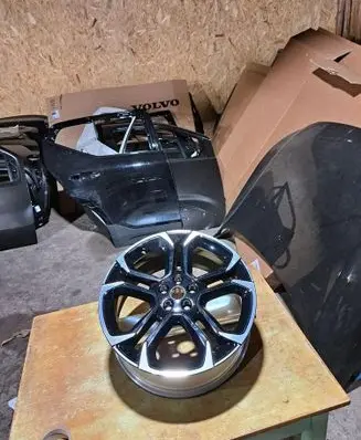 Fiat Tipo R18 alloy rim 50928344