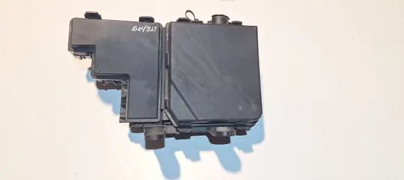 Nissan Qashqai Fuse box cover 243824EA2A
