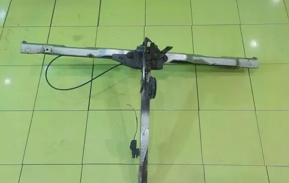 Toyota Prius (XW20) Radiator support slam panel 