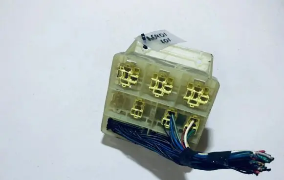 Volvo S40, V40 Fuse box set 1341ya12
