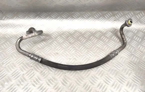 Volvo XC60 Air conditioning (A/C) pipe/hose 31455069