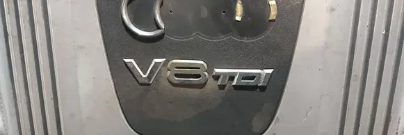 Audi A8 S8 D2 4D Engine cover (trim) 057103935B