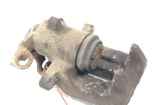 Volkswagen Golf IV Rear brake caliper