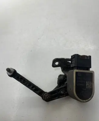 Headlight/headlamp level sensor