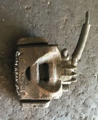 Citroen C4 Grand Picasso Front brake caliper