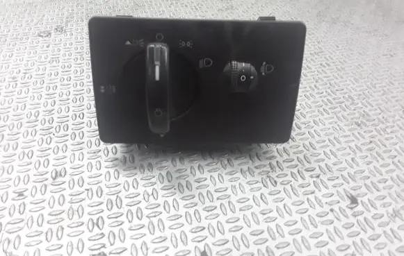 Ford Focus Light switch 4M5T13A024LA