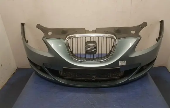 Seat Leon (1P) Front bumper LS5V