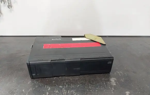 BMW 5 E39 CD/DVD changer 6913388 65126913388 8364931
