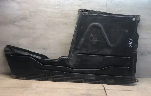 BMW 1 F20 F21 Center/middle under tray cover 7241831 51164310