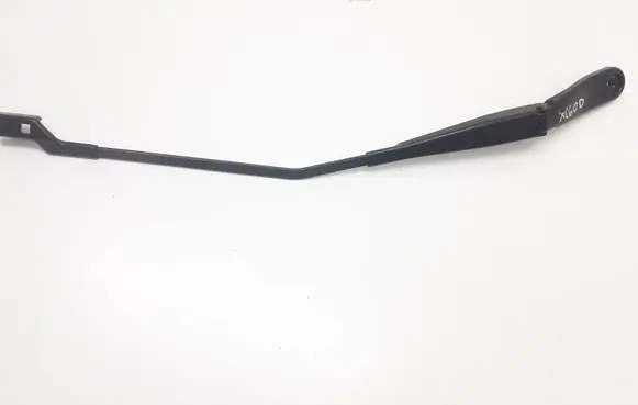 Volvo XC60 Front wiper blade arm 30753526