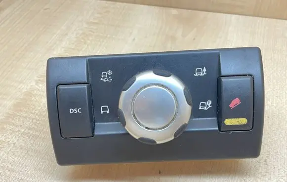 Traction control (ASR) switch
