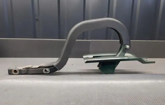 Jaguar XJ X351 Tailgate hinge 
