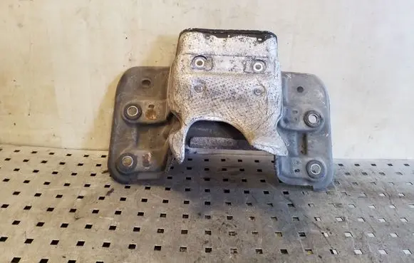 Volvo XC90 Other under body part 