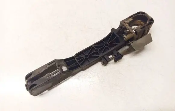 Nissan Primera Front door exterior handle 80610AV600
