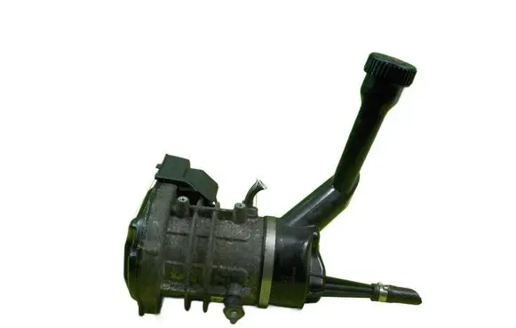 Citroen C4 I Picasso Power steering pump 9670025380