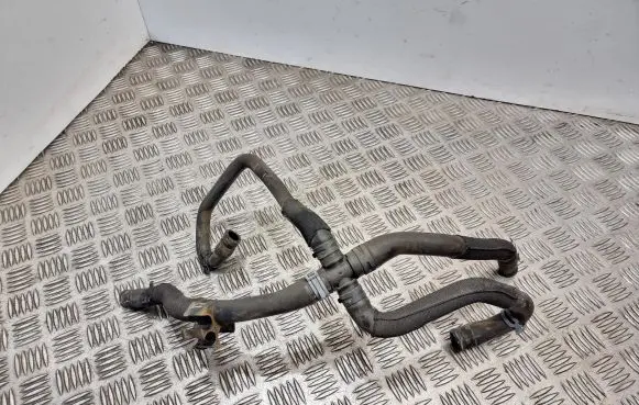 Audi A1 Engine coolant pipe/hose 6r0122109