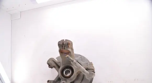 Front wheel hub