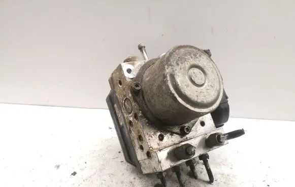 Nissan X-Trail T31 ABS Pump 34285457 A98000E81