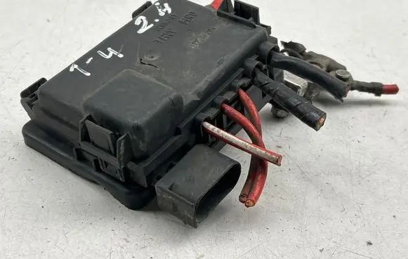 Volkswagen Transporter - Caravelle T4 Fuse module 7D0937509
