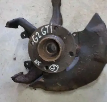 Volkswagen Golf II Front wheel hub 191407255B