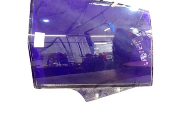 Peugeot 307 Front door window glass four-door 
