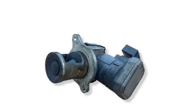 Mercedes-Benz E W211 EGR valve 00005320C2
